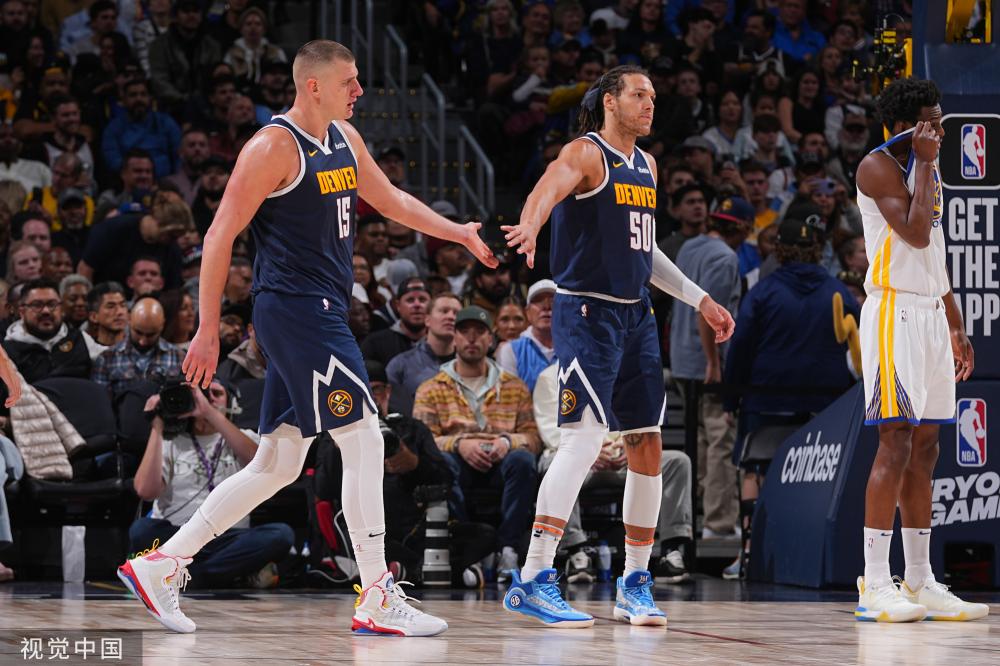 还要在场上 还要在场上