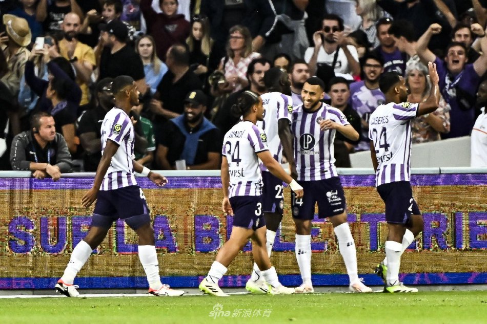 两支实力相 两支实力相