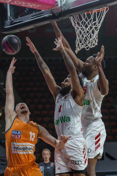 队在进攻端 队在进攻端